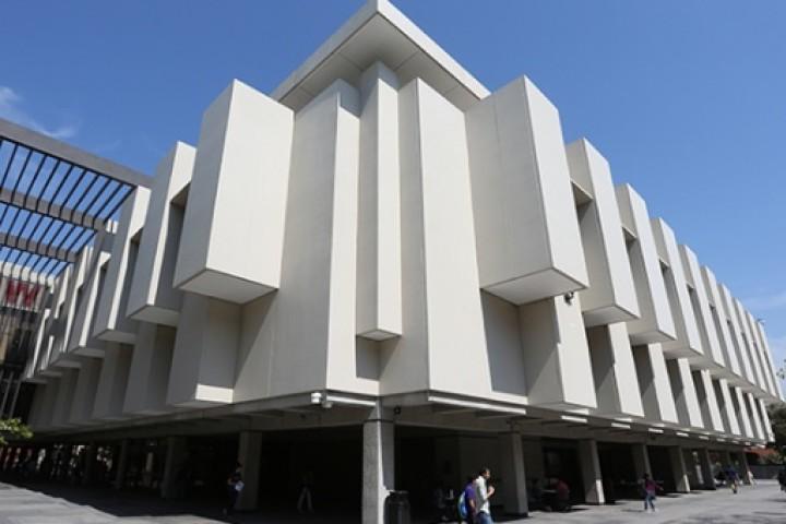 exterior of University Library